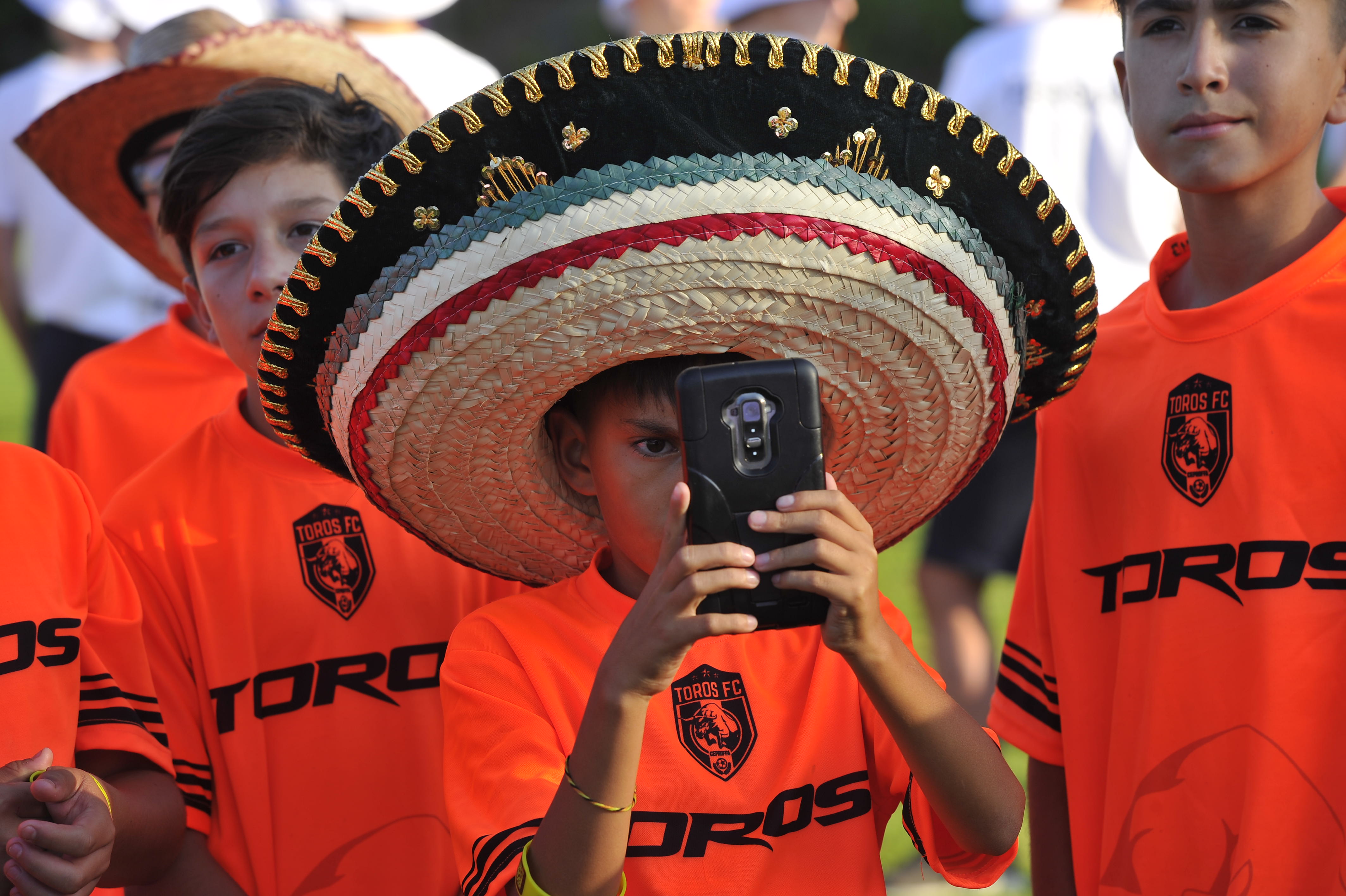 IberCup Estoril - small player with a big hat - Road to Sport