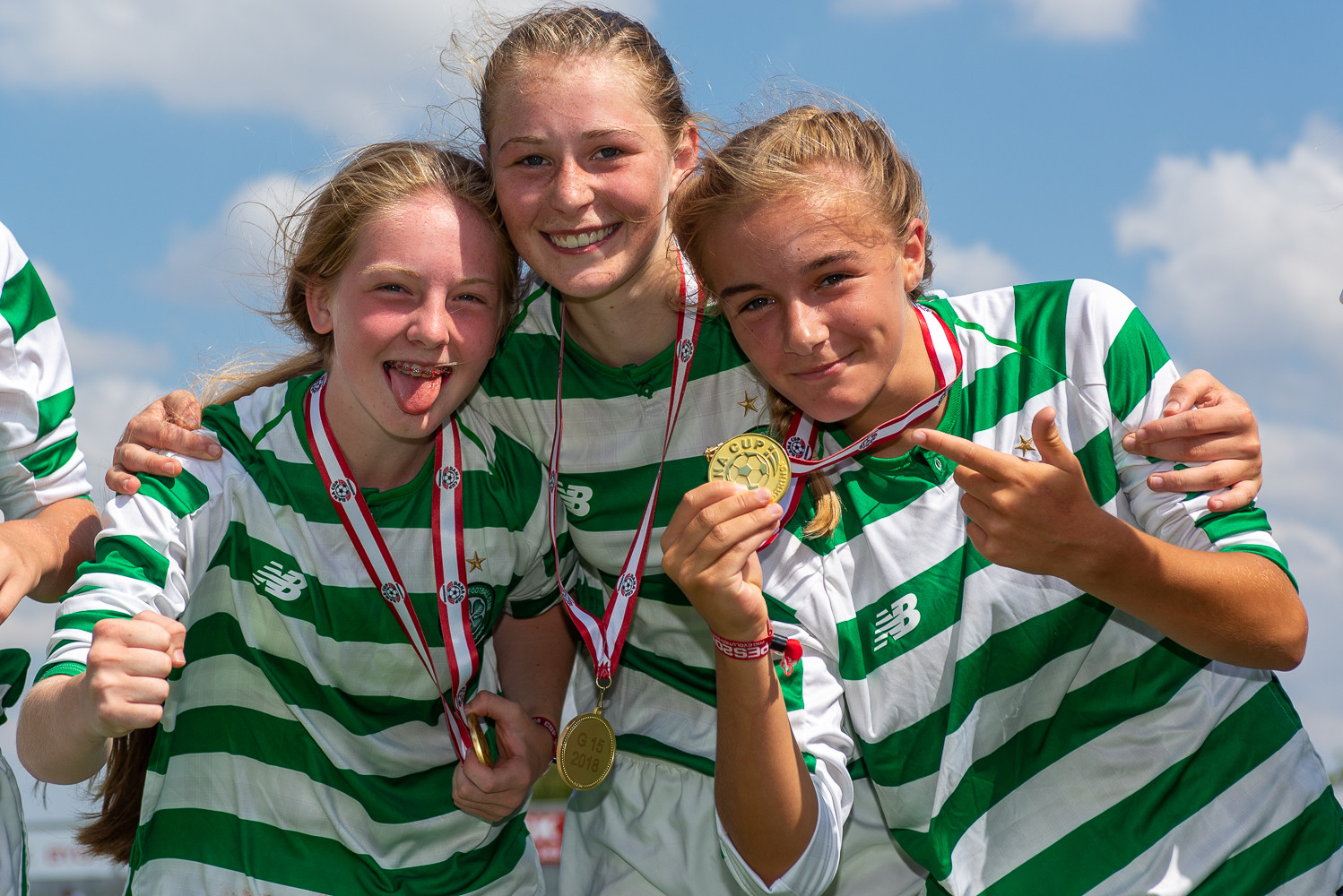Dana Cup - girls with medals - Road to Sport