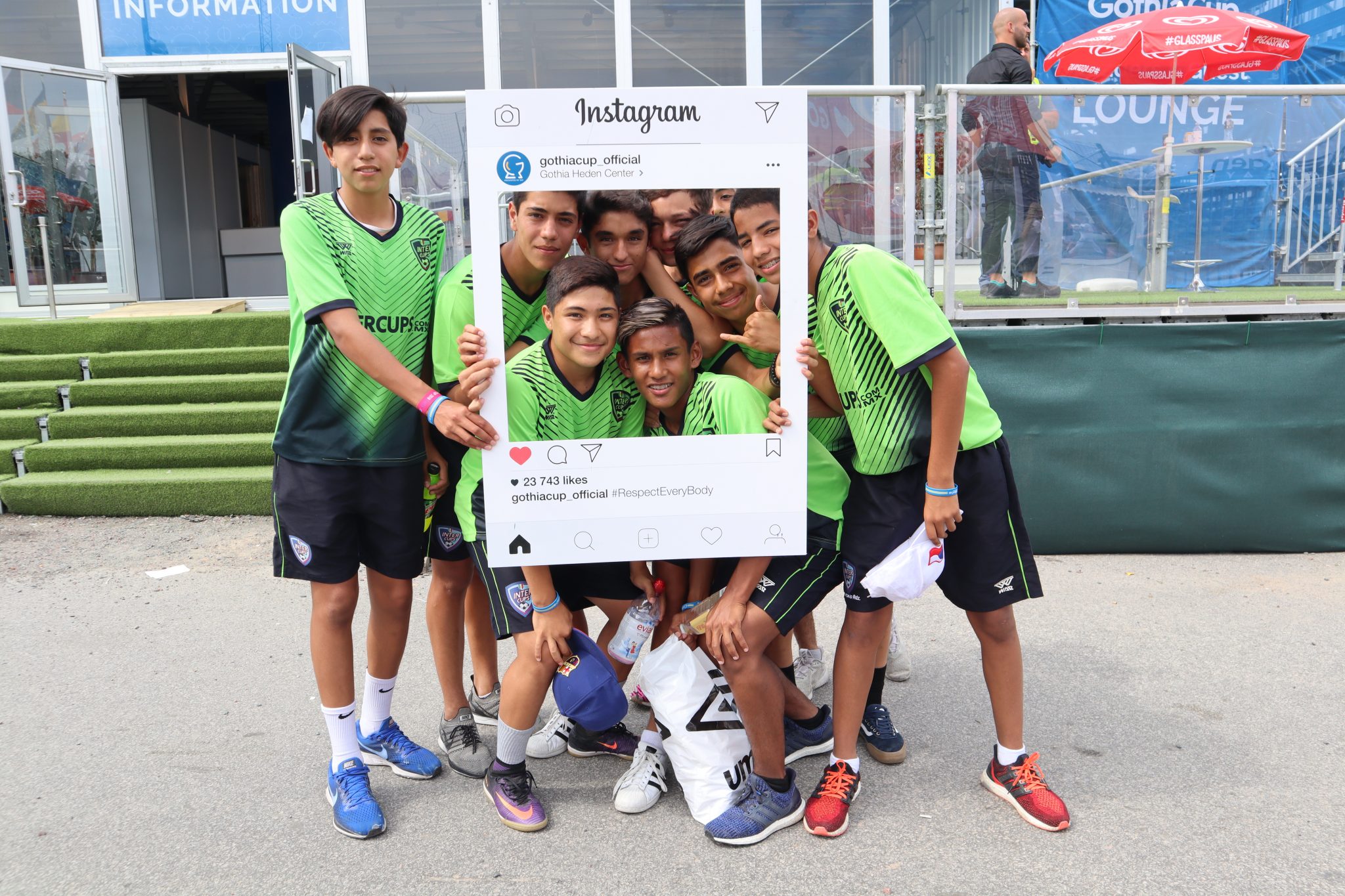 Gothia Cup - players with the Instagram frame - Road to Sport